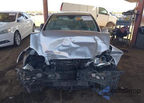 2005 Mercedes-Benz C 230 Kompressor Sport z USA, uszkodzony, nr VIN WDBRF40J05F630870